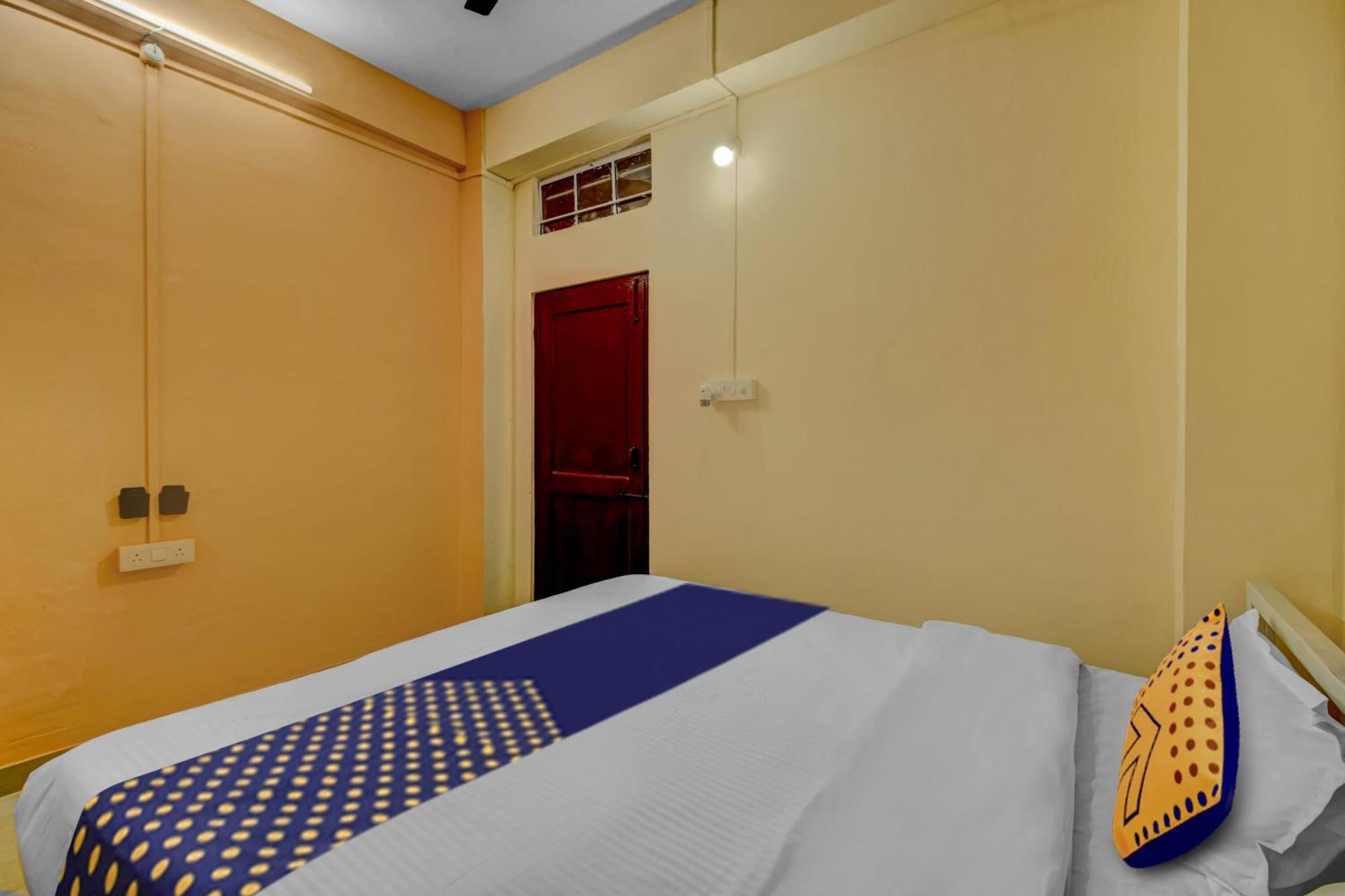 Spot On Rainbow Lodge Guwahati Exteriör bild