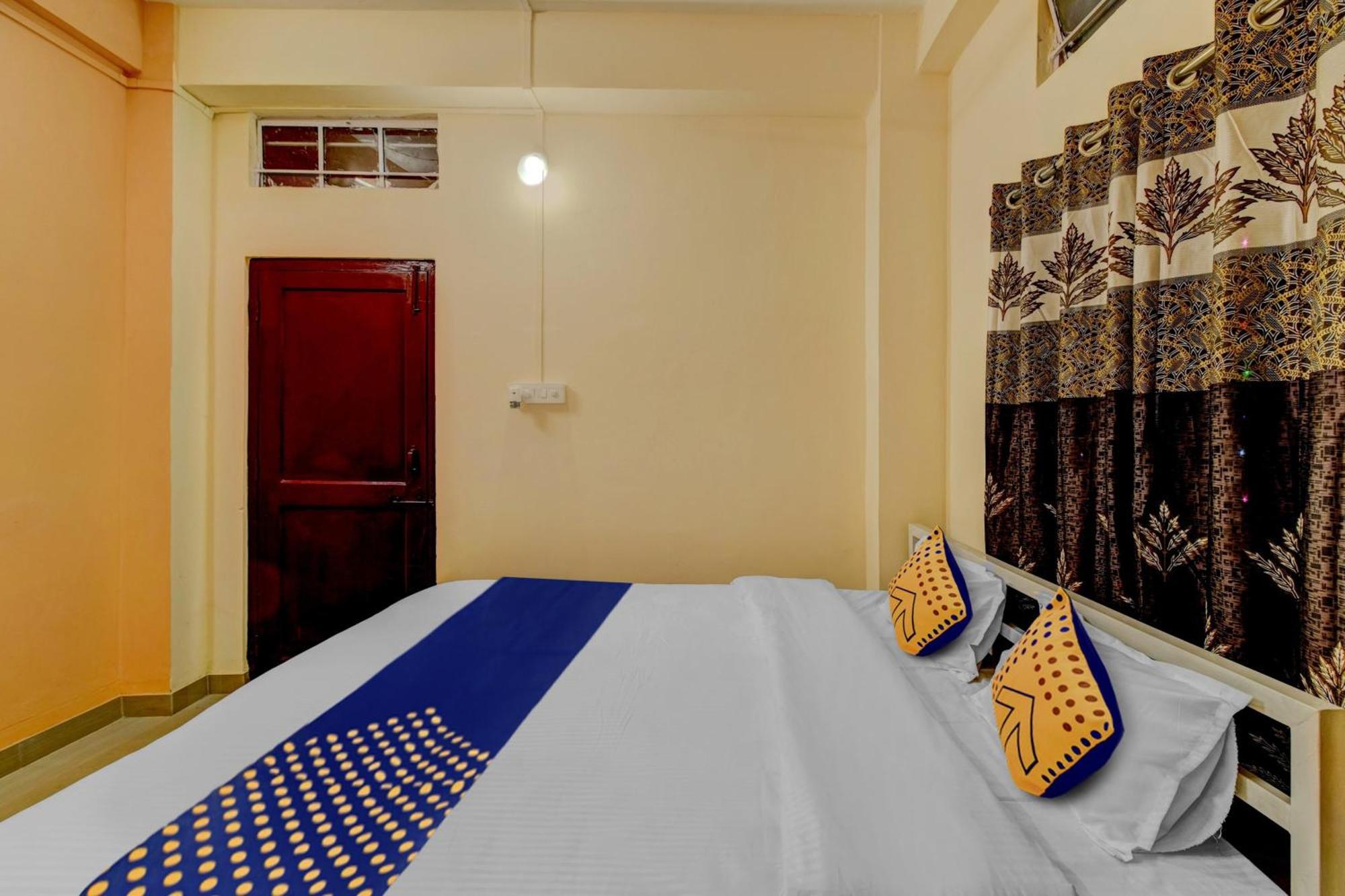 Spot On Rainbow Lodge Guwahati Exteriör bild